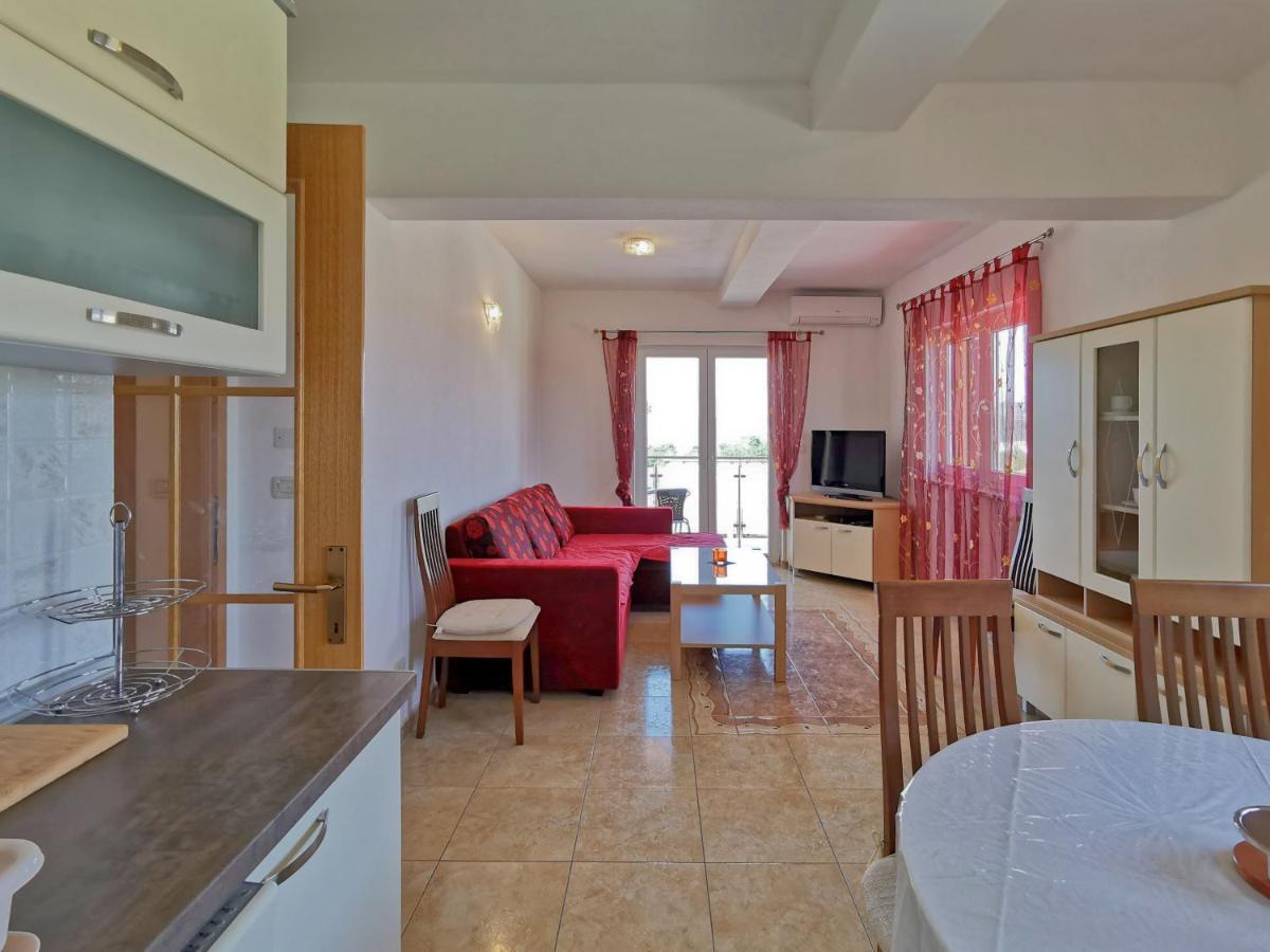Apartments Kaja By Rent Istria Kaštel Εξωτερικό φωτογραφία