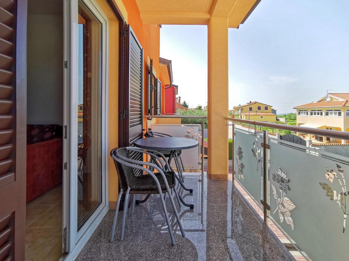 Apartments Kaja By Rent Istria Kaštel Εξωτερικό φωτογραφία
